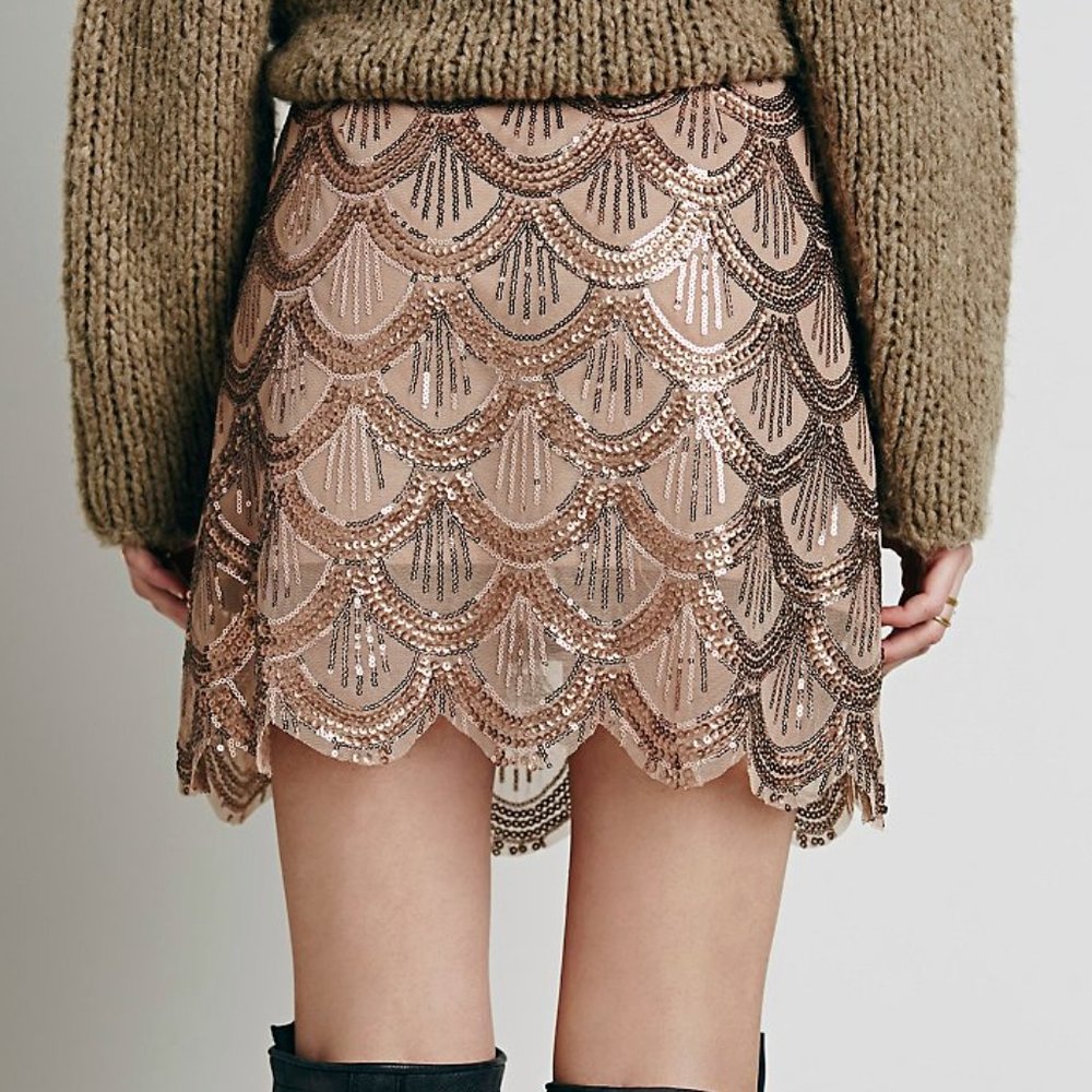 NEW FREE PEOPLE SCALLOP EMBELLISHED SKIRT XS, S, M - Picture 4 of 5